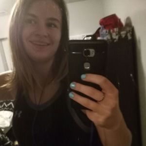 Meet your Posher, Isabel